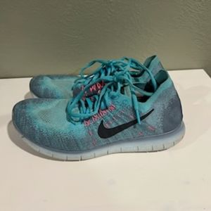 Nike Free RN Flyknit Running Shoes Work Blue Pink 880844 400 Womens Size 8.5